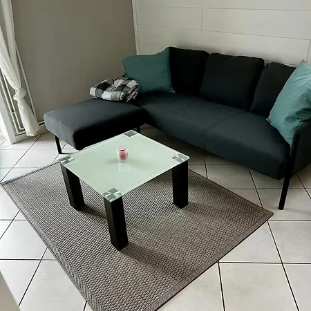Moderne Hundefreundliche Ferienwohnung Mit Balkon Und Blick Auf Den Nordseedeich Mit Wlan شقة